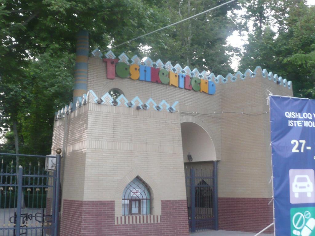 Apartment Tsentr 5 Tashkent Luaran gambar