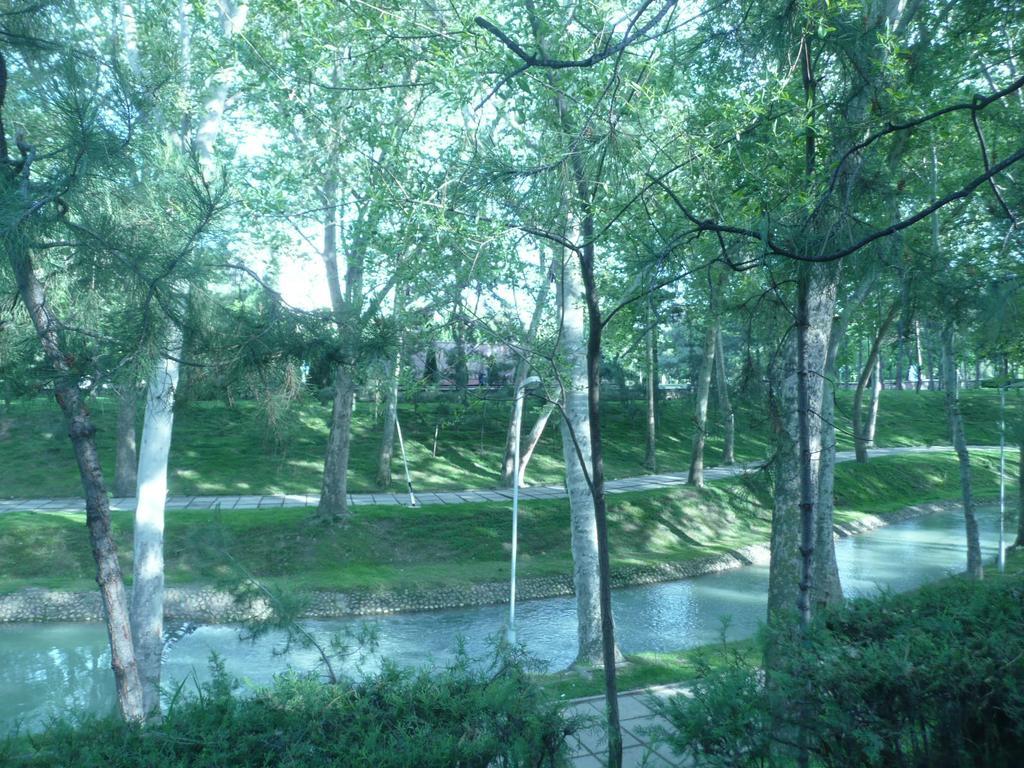Apartment Tsentr 5 Tashkent Luaran gambar